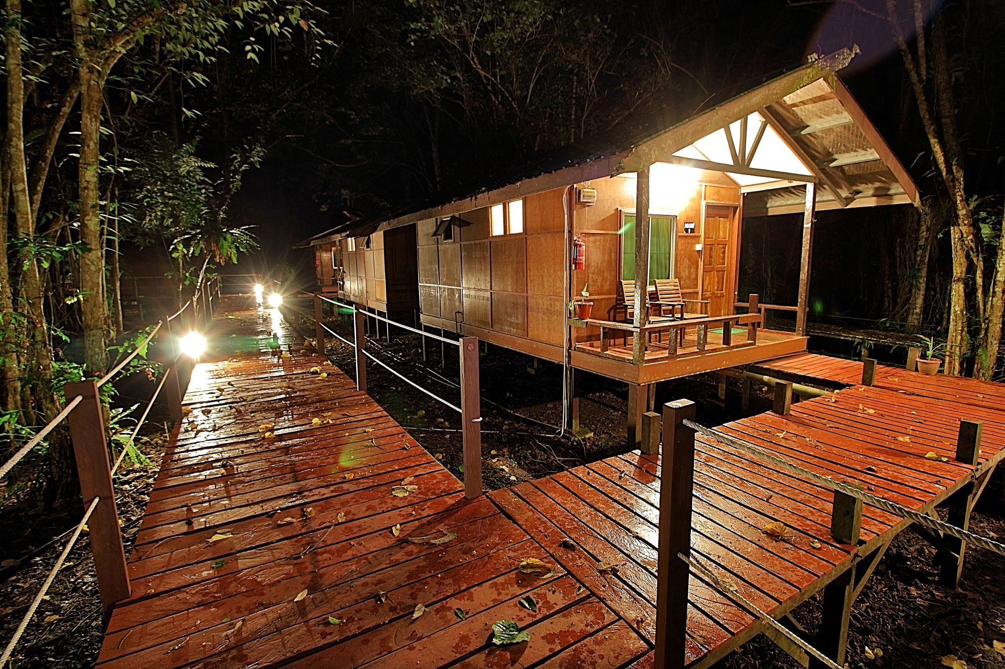 Tanini Kinabatangan Formerly Known As Nature Lodge Kinabatangan Билит Экстерьер фото